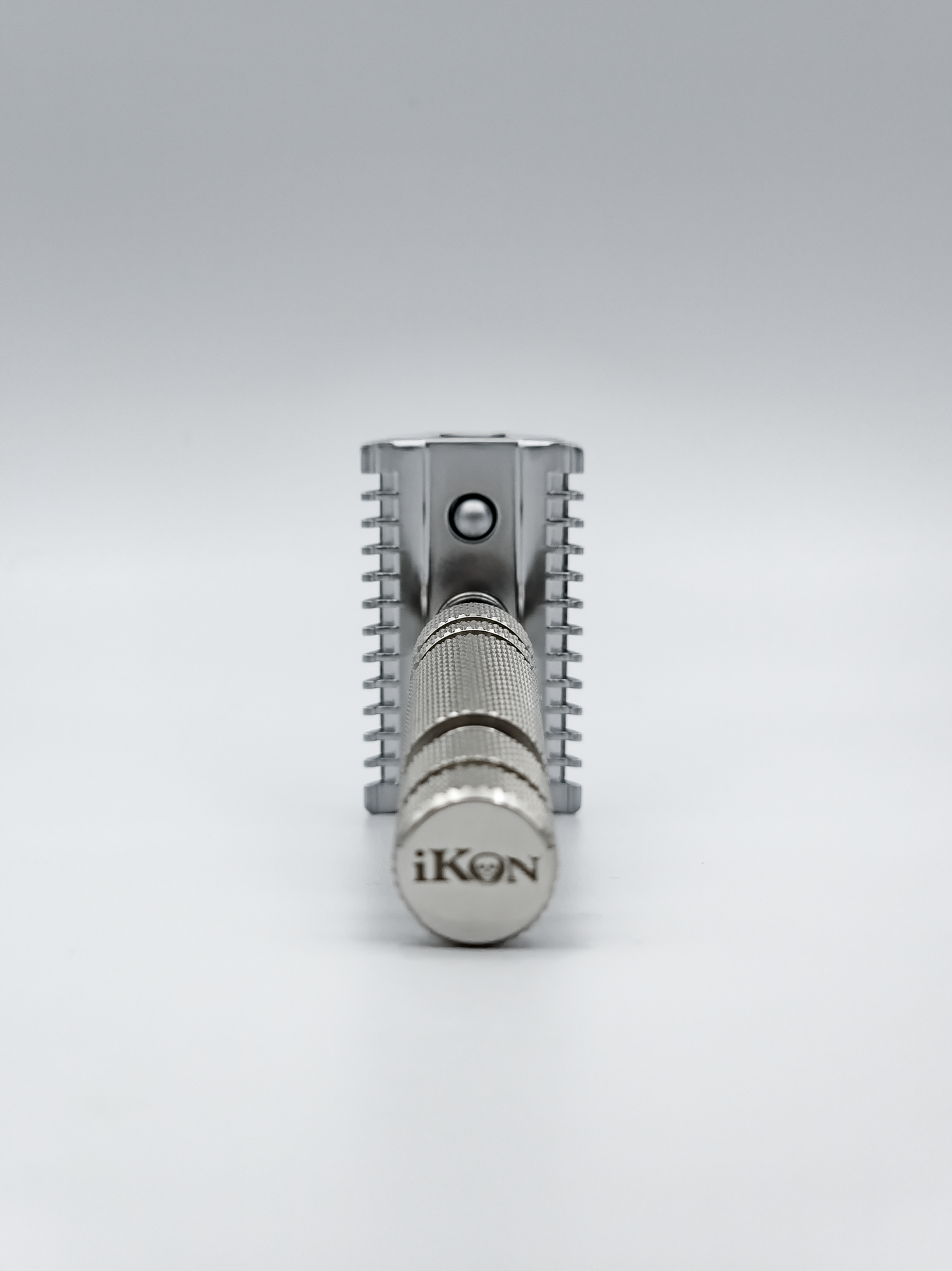 iKon Shave Craft - Open Comb Razor, Sideways