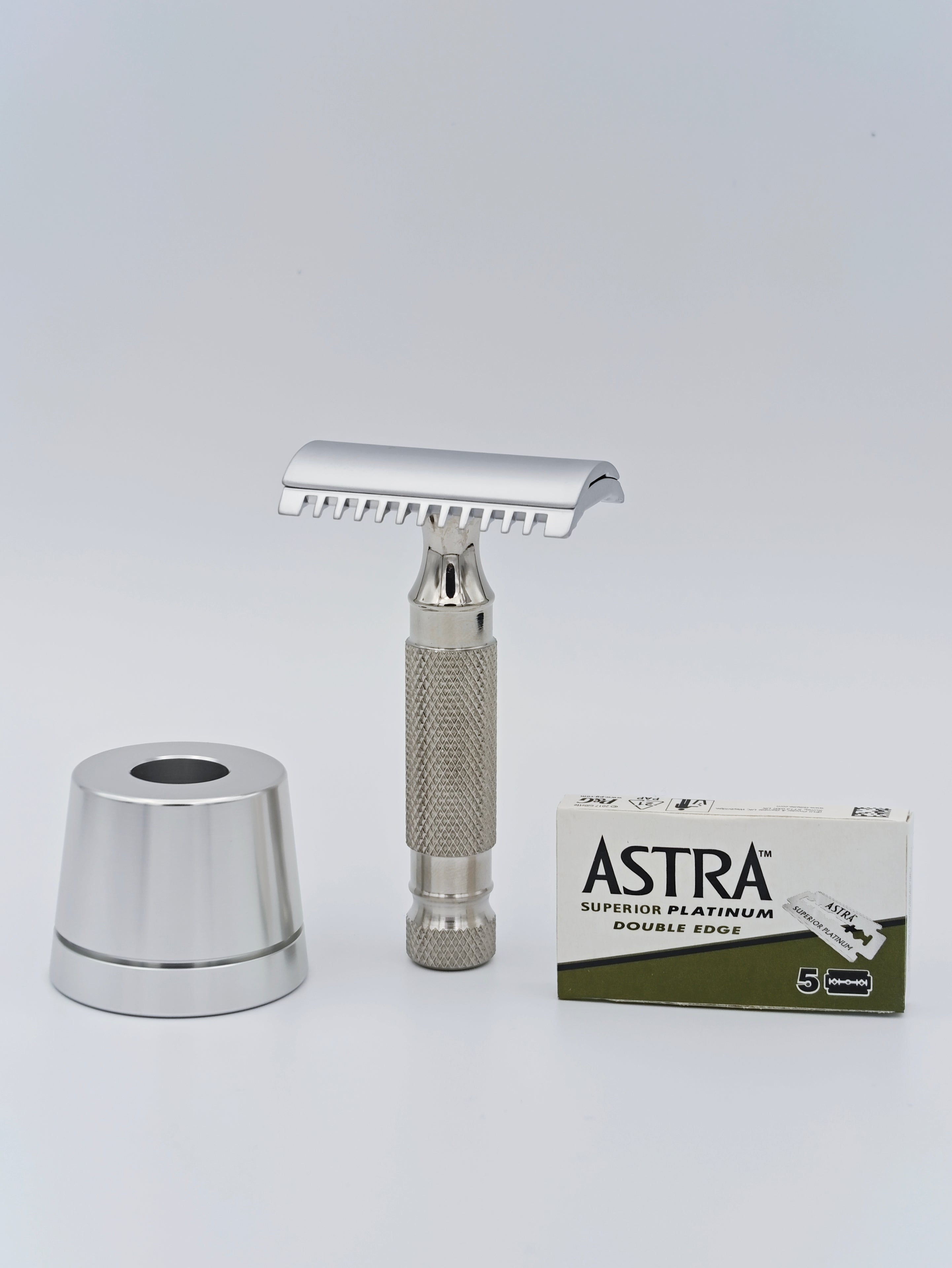 iKon Shave Craft - Short Comb Razor - Shaving Kit – iKon Razors