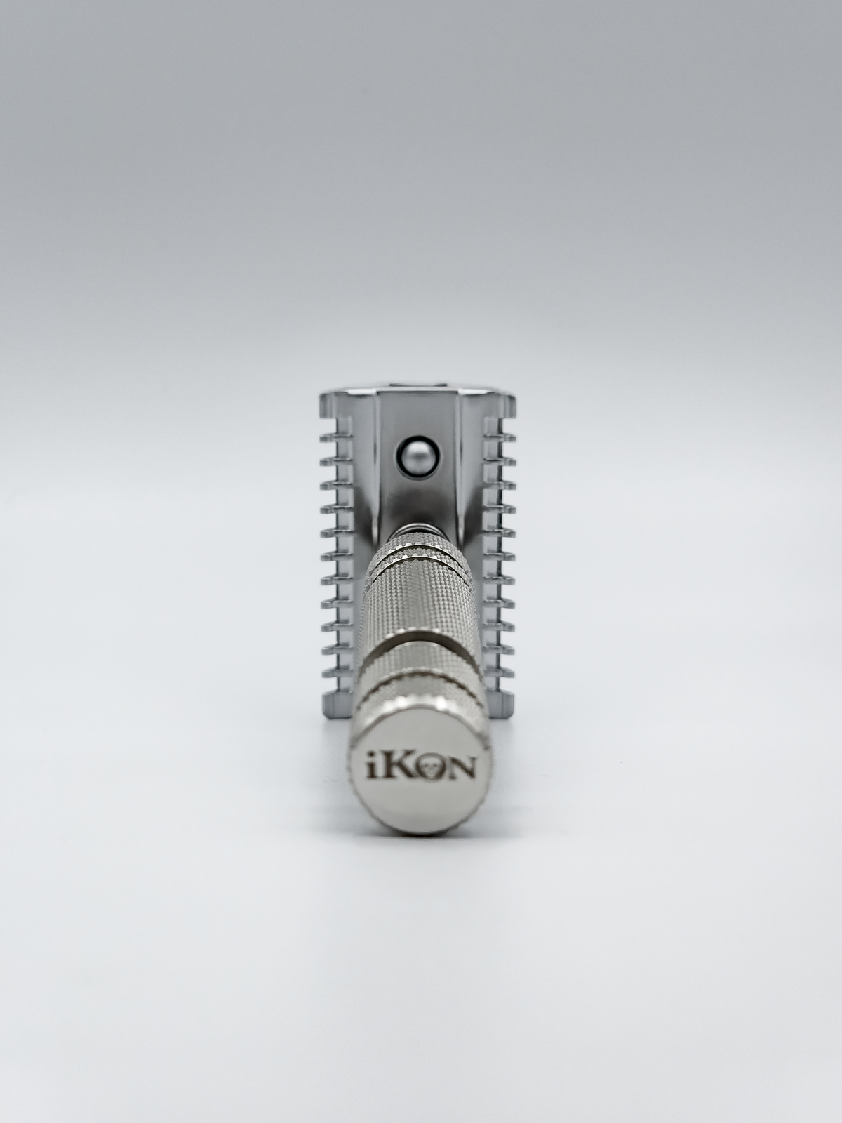 iKon Shave Craft - Short Comb Razor – iKon Razors